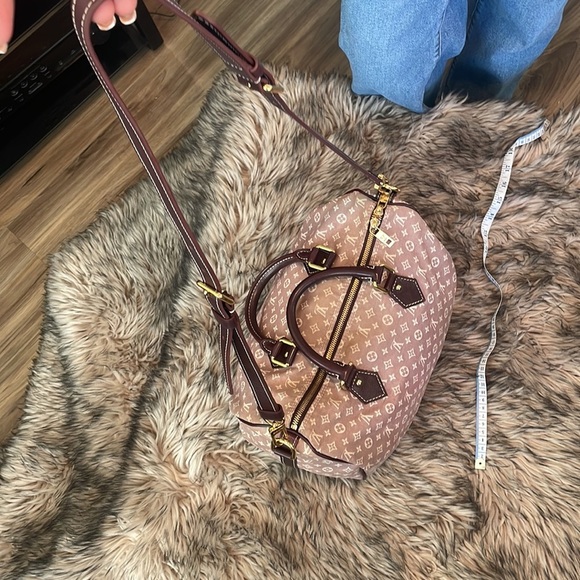 Authentic Louis Vuitton shoulder bag - Picture 7 of 11